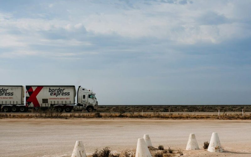 ¿Carga marítima o terrestre? Envía tus productos sin problemas en República Dominicana